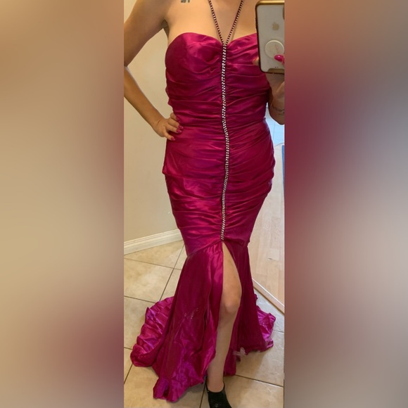 Mina’s Bridal- evening gown - Picture 2 of 6